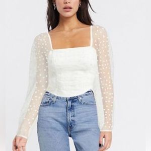 TOPSHOP // white puff sleeve top